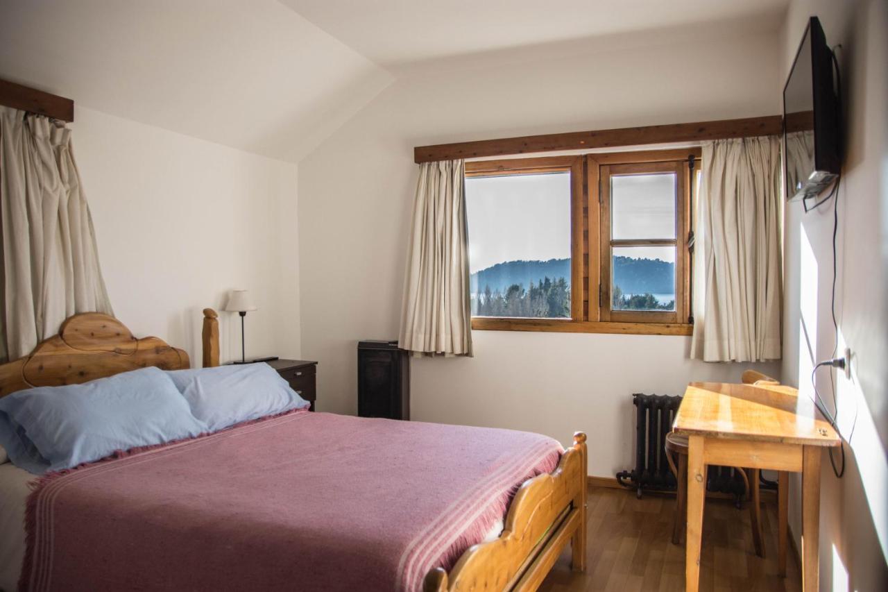 Pajaro Azul Bed & Breakfast ซานคาร์ลอส เด บาริโลเช ภายนอก รูปภาพ