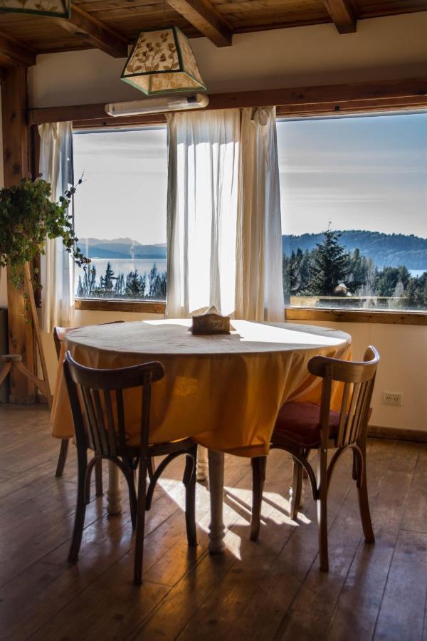 Pajaro Azul Bed & Breakfast ซานคาร์ลอส เด บาริโลเช ภายนอก รูปภาพ