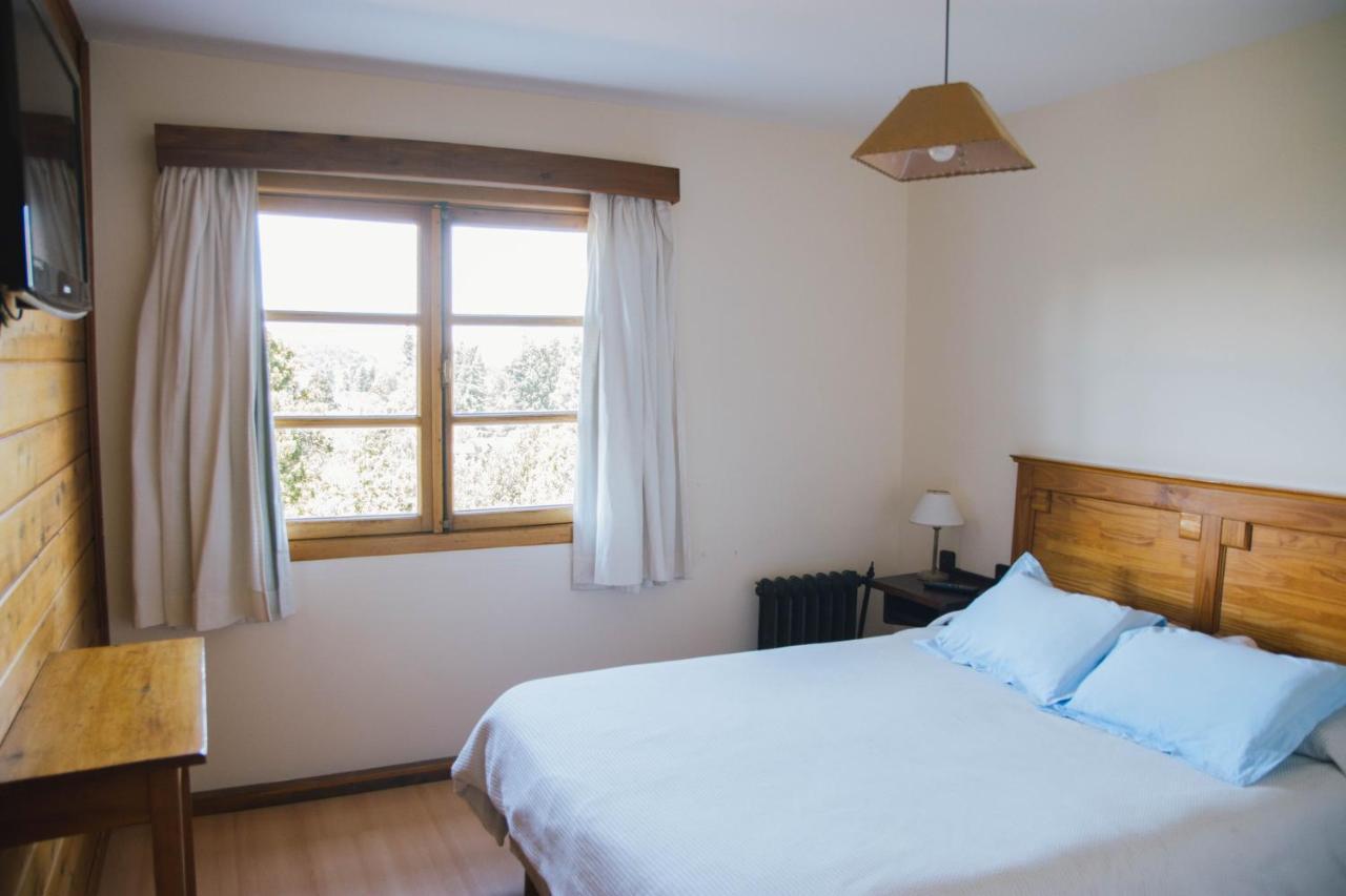 Pajaro Azul Bed & Breakfast ซานคาร์ลอส เด บาริโลเช ภายนอก รูปภาพ