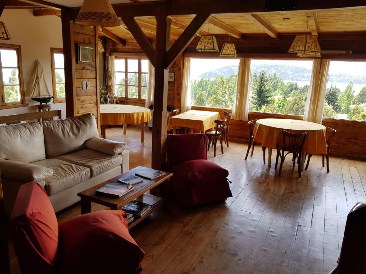 Pajaro Azul Bed & Breakfast ซานคาร์ลอส เด บาริโลเช ภายนอก รูปภาพ